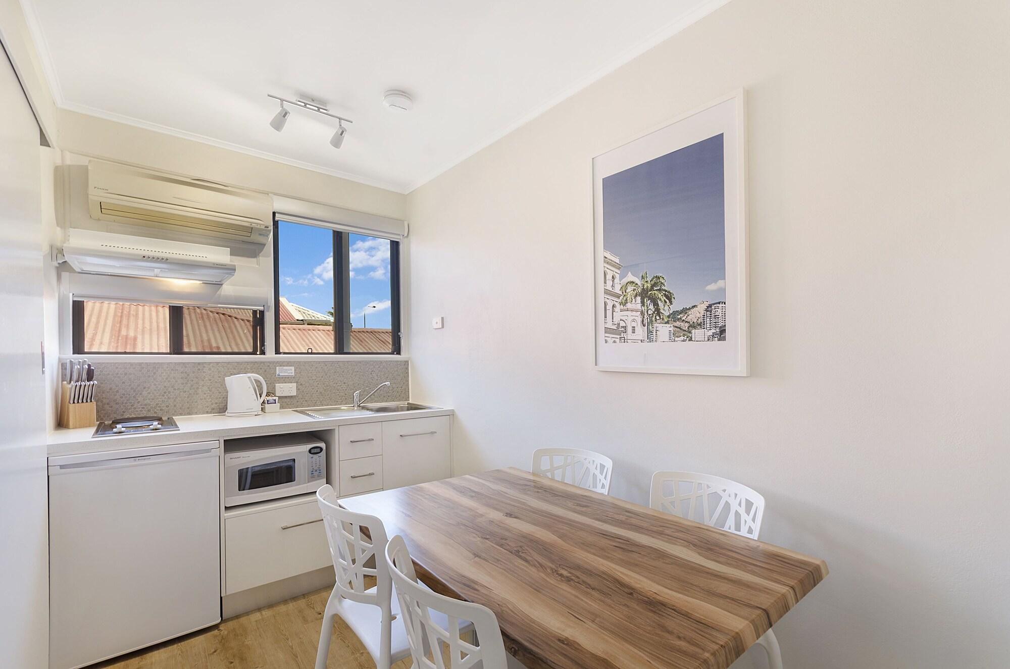 Beach House Motel Townsville Ngoại thất bức ảnh