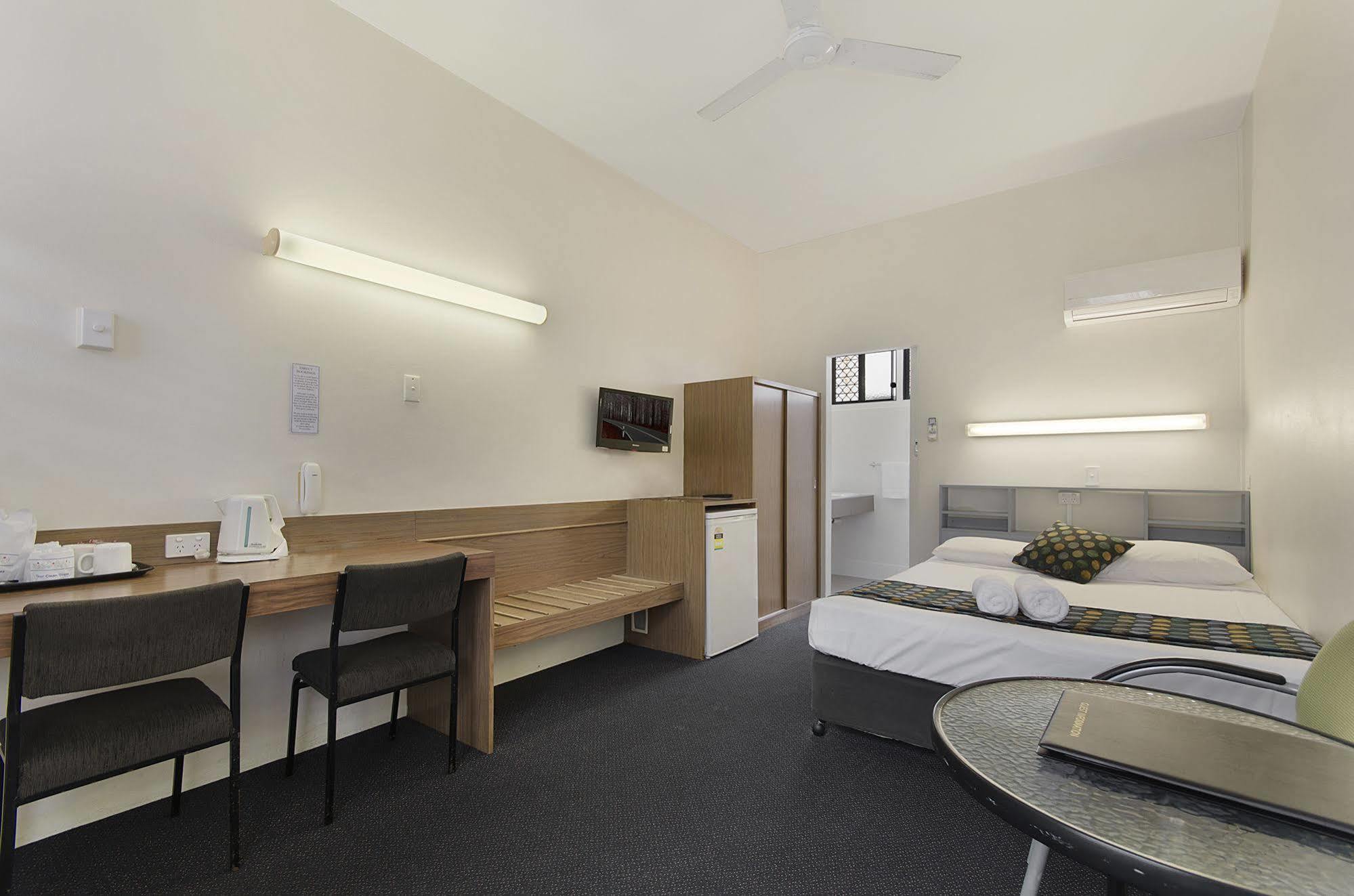 Beach House Motel Townsville Ngoại thất bức ảnh
