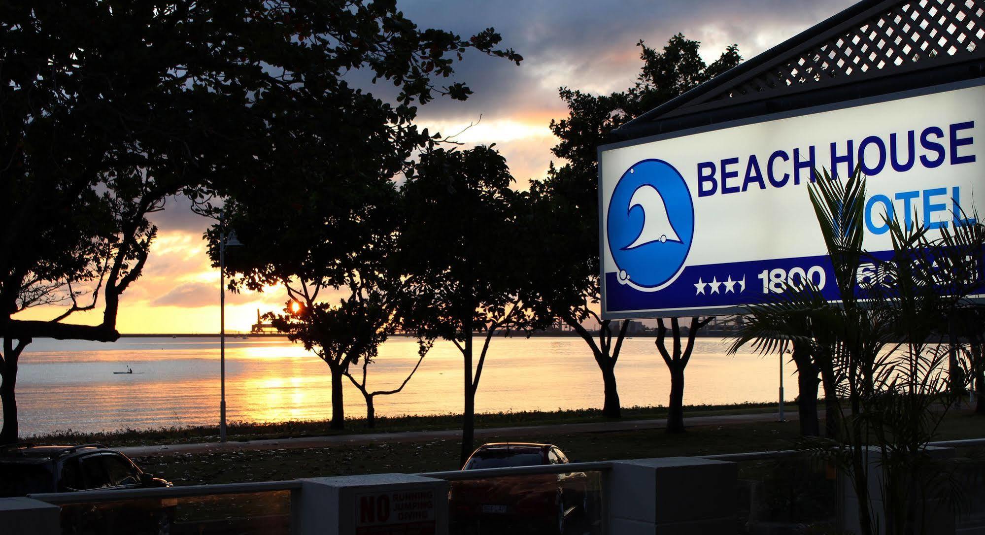 Beach House Motel Townsville Ngoại thất bức ảnh